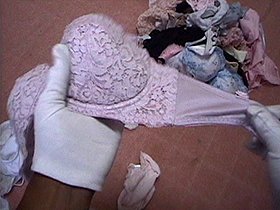 女性宅不法侵入下着盗撮完全版ファイナル　サンプル画像03